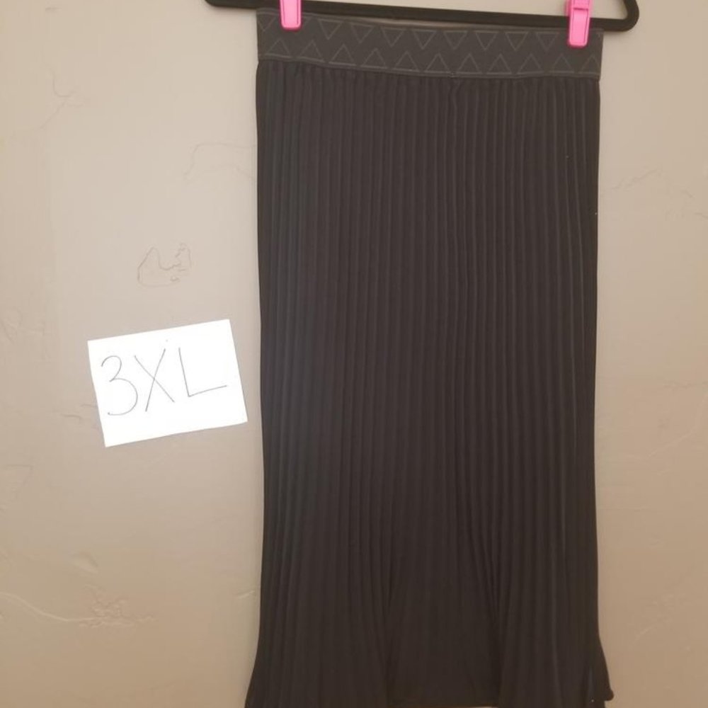 LuLaRoe Noir Jill 3XL